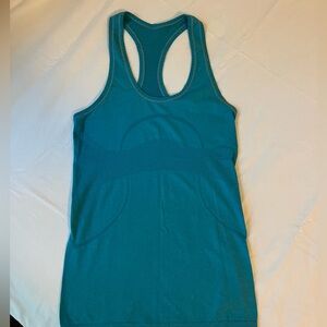 Lululemon Swiftly Tech tank